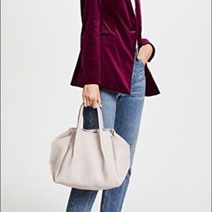 Oliveve Zoe tote in buff